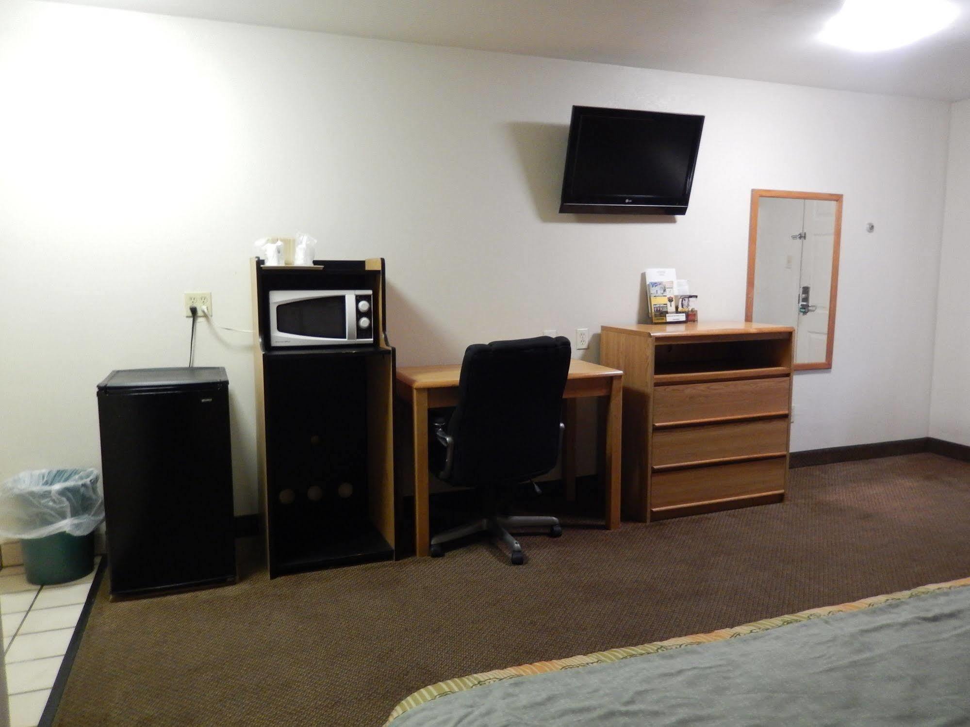 Executive Inn Pearsall エクステリア 写真