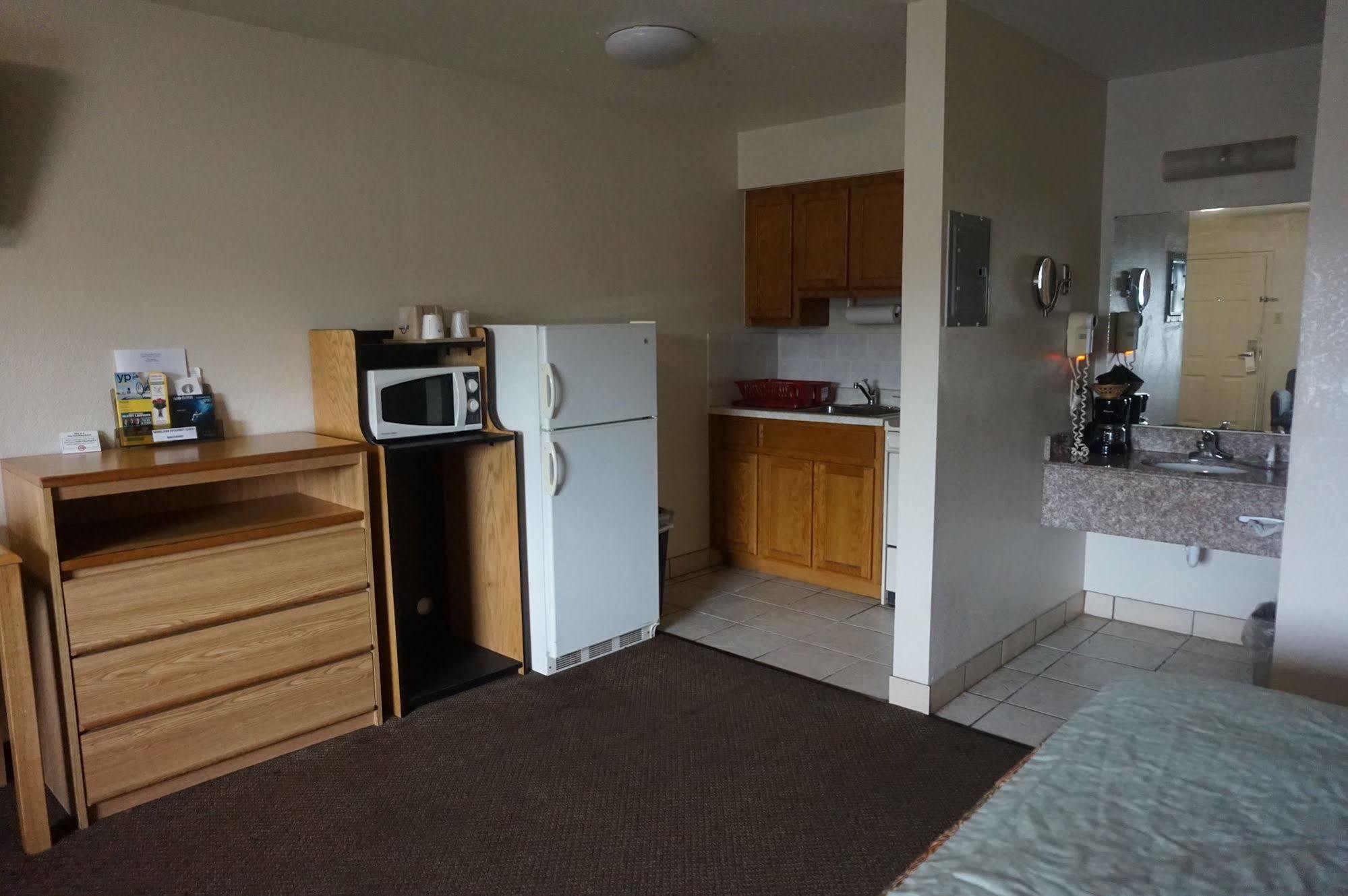 Executive Inn Pearsall エクステリア 写真